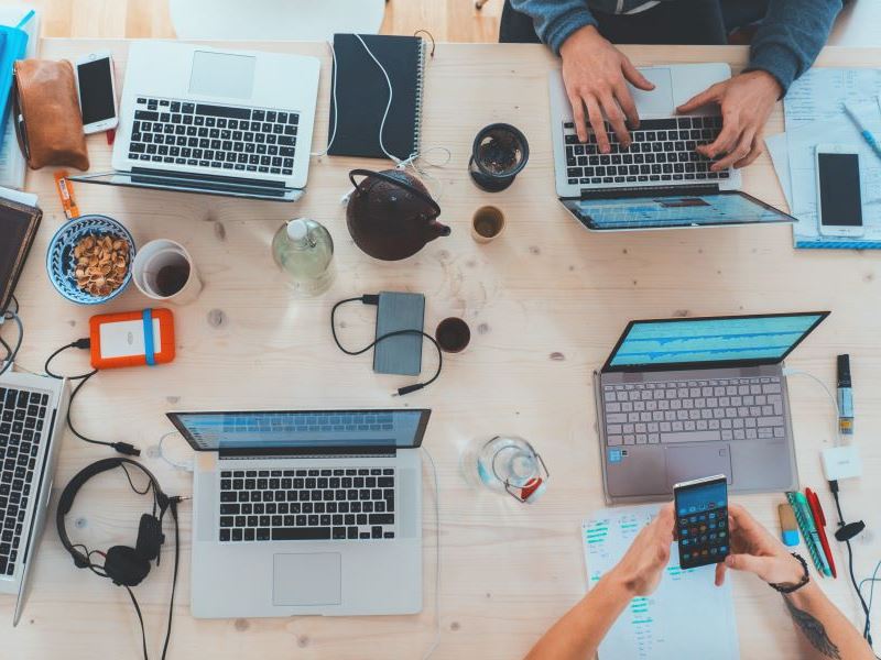 Digital Marketing, Social Media Marketing, Content Marketing, SEO on site, SEO off site, Digital Marketing Strategy, Content is King, Digital marketing per aziende Digital Marketing, Social Media Marketing, Content Marketing, SEO on site, SEO off site, Digital Marketing Strategy, Content is King, Digital marketing per aziende